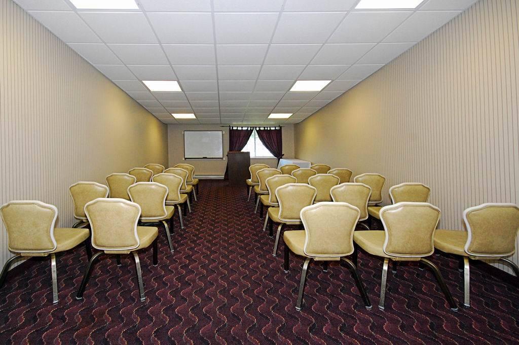 Quality Inn & Conference Center Maple Shade Eksteriør billede